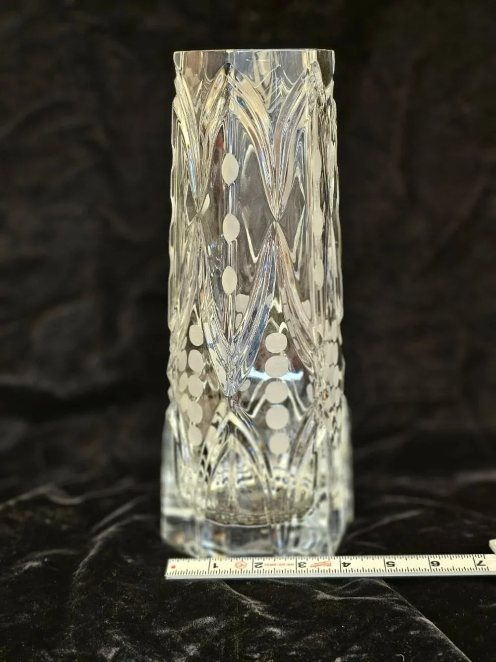 Vintage Etched Crystal Vase With Geometric Dot Pattern 11-Inch Tall Hexagonal Ba - Picture 4 of 13